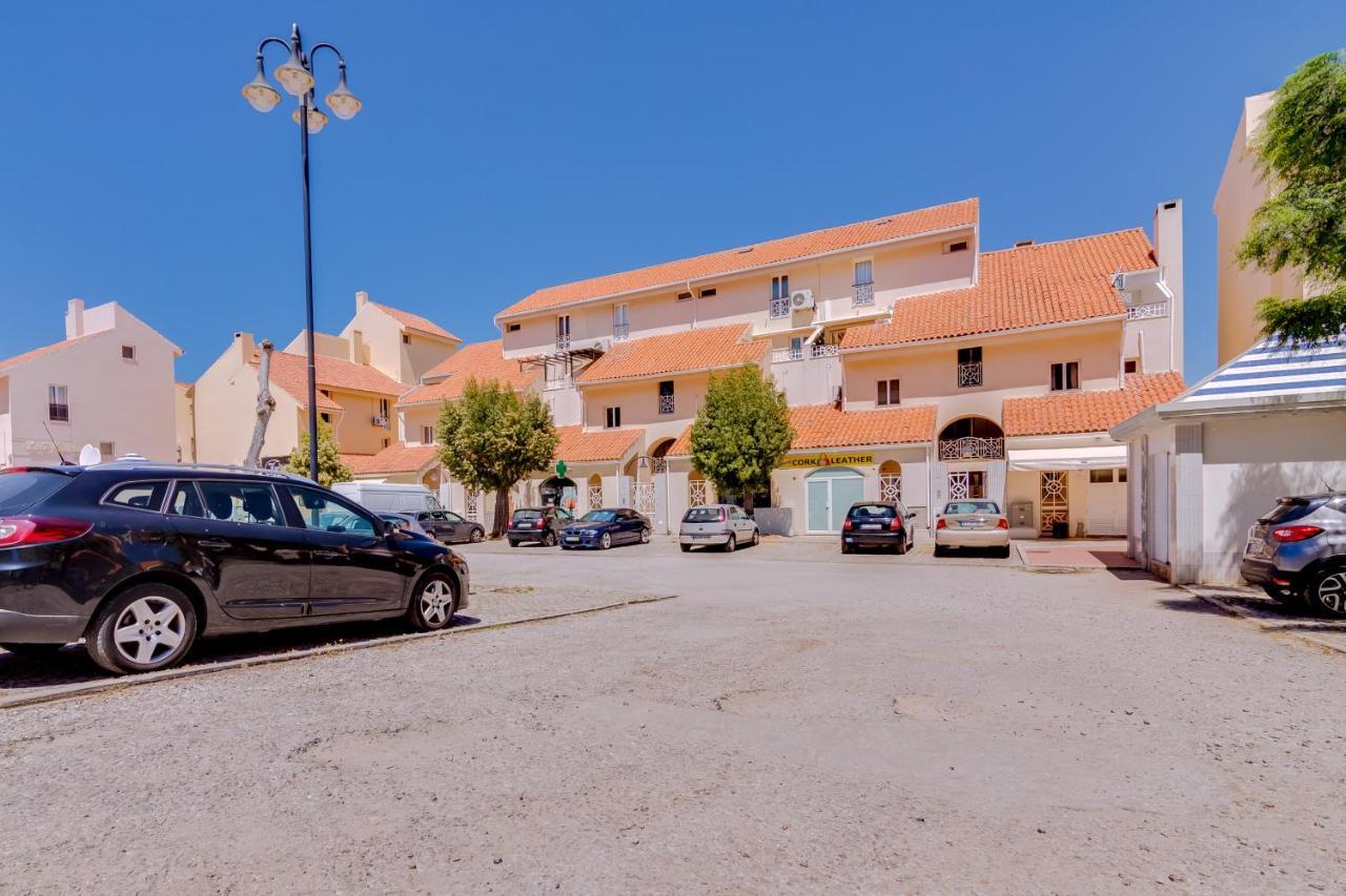 Gold Suites - Luxurious Apartment - Sea View Vilamoura Exteriör bild